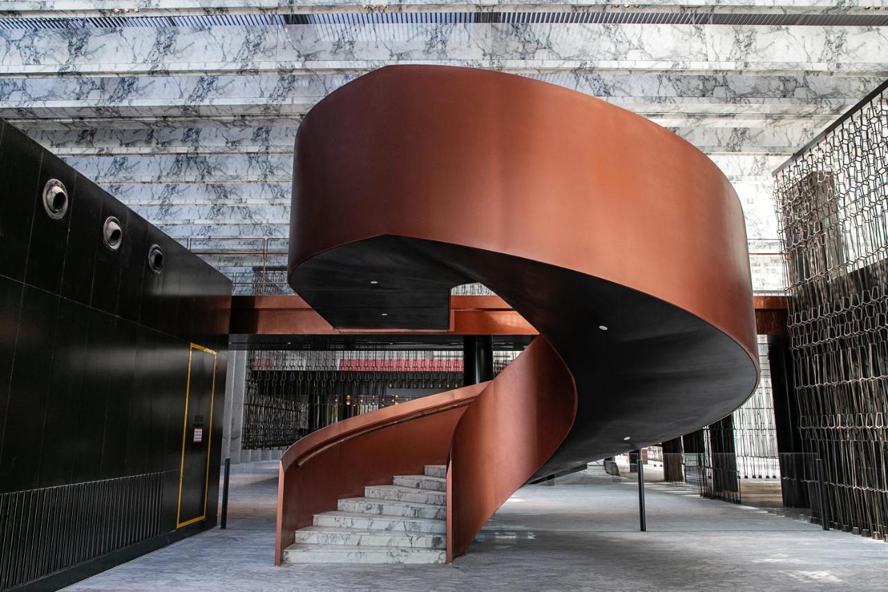 Mumian Beijing Daxing International Airport, Part Of Hyatt Otel Dış mekan fotoğraf Spiral staircase